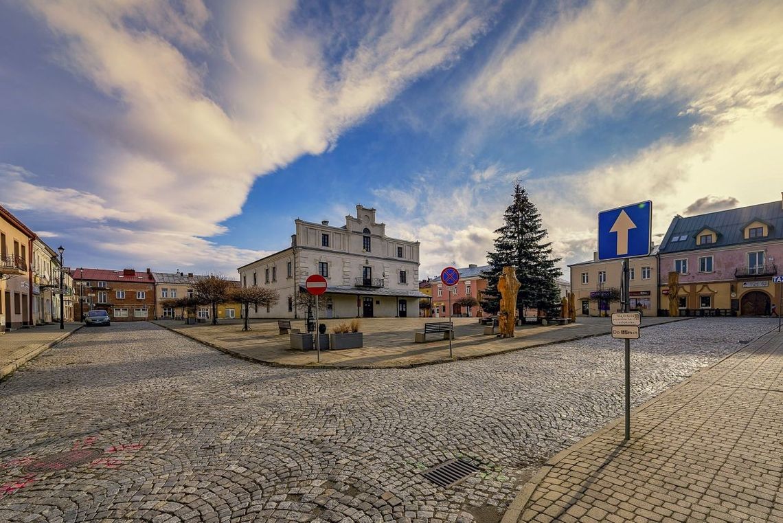 Będzie rewitalizacja pięknego rynku w Dukli! To niejedyna inwestycja