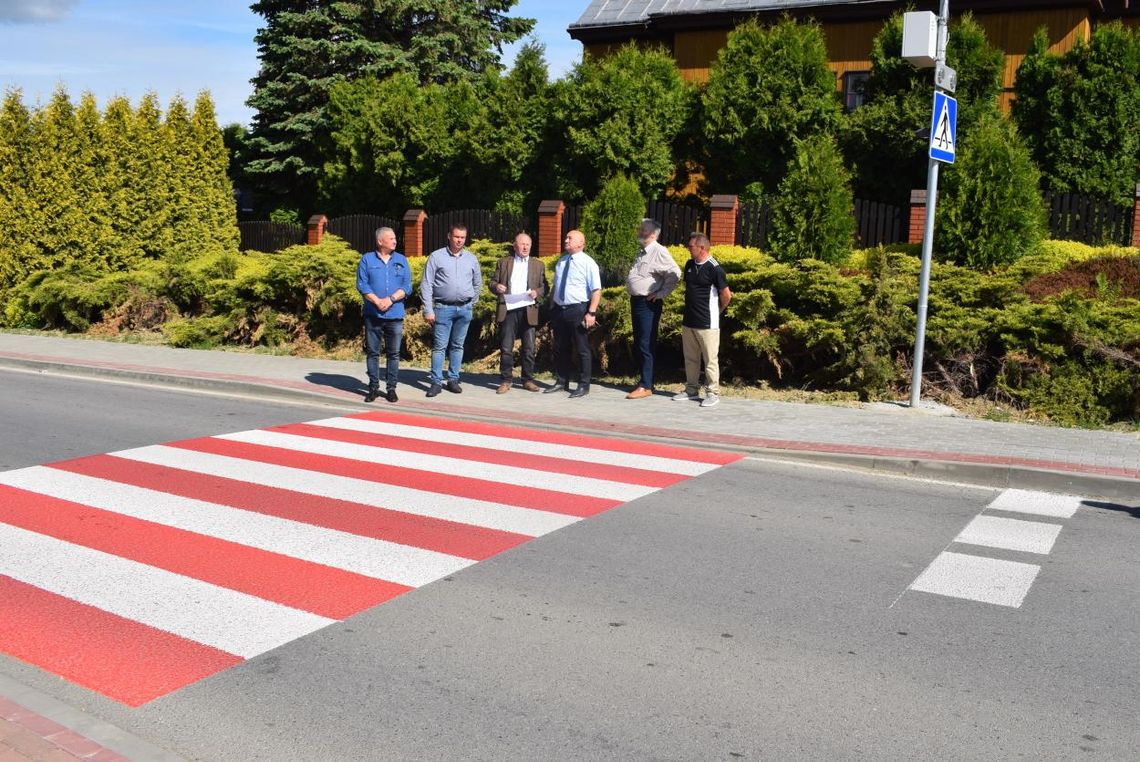 Bezpieczne przejścia dla pieszych w powiecie krośnieńskim już funkcjonują