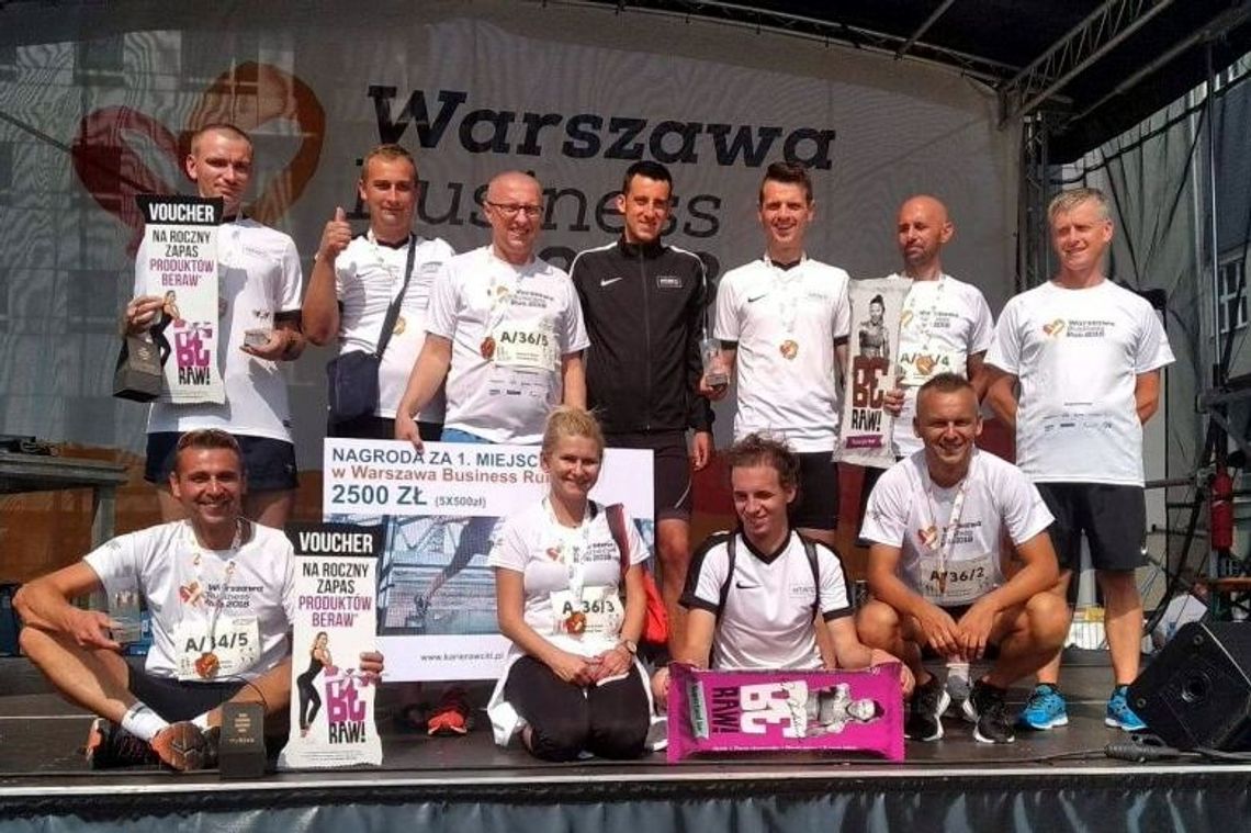 Biegacze Krosno Glass wygrali Business Run 2018 w Warszawie