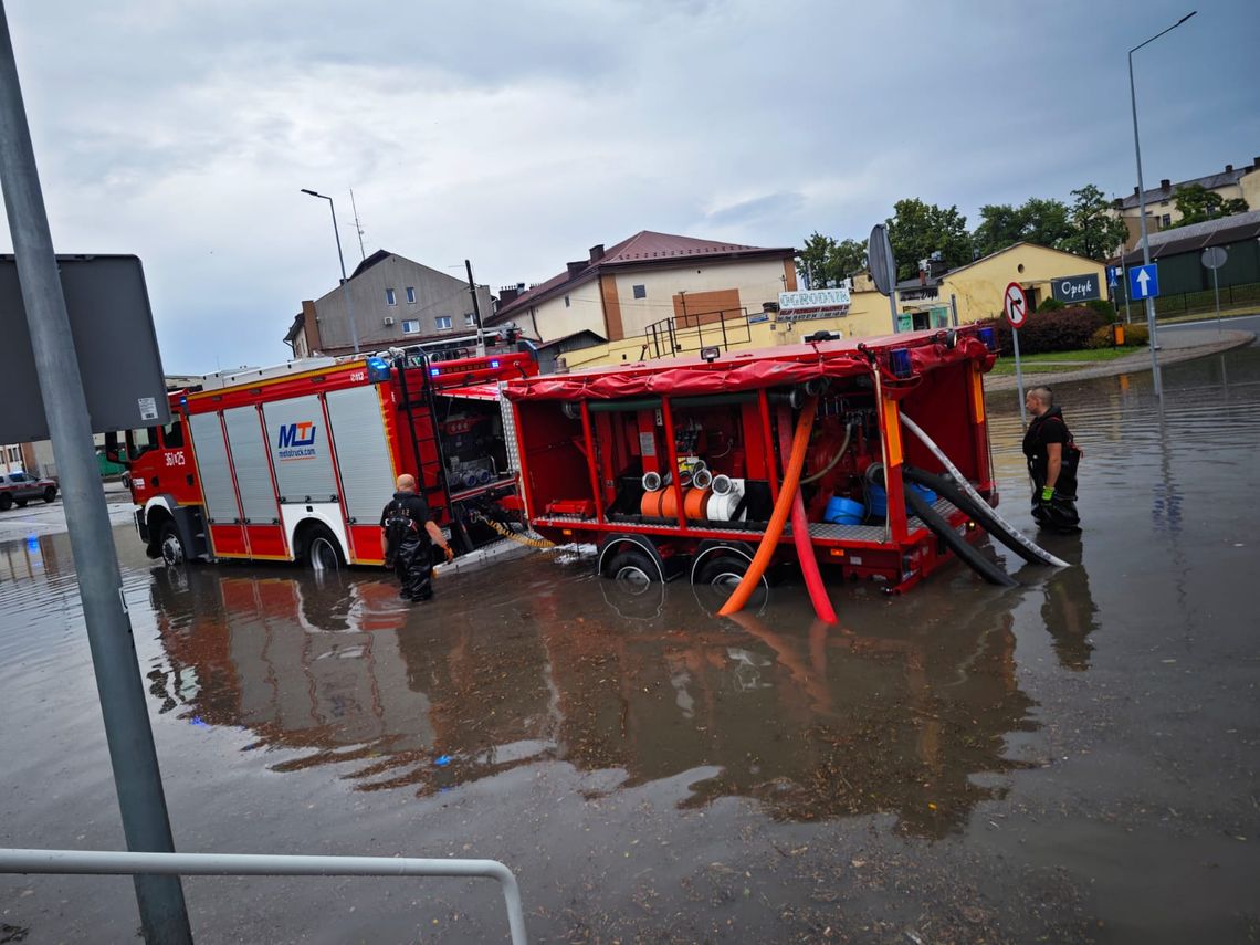 Blisko 60 interwencji podkarpackich strażaków po przejściu intensywnych burz