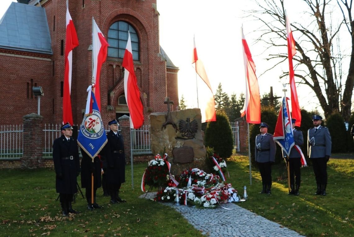 Bóbrka: Odsłonięcie Pomnika w hołdzie Polakom, którzy oddali swe życie za Ojczyznę