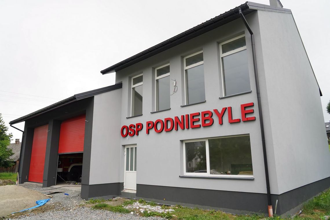Budowa remizy OSP w Podniebylu na finiszu. Zakończenie jeszcze w tym roku Budowa remizy OSP w Podniebylu na finiszu. Zakończenie jeszcze w tym roku