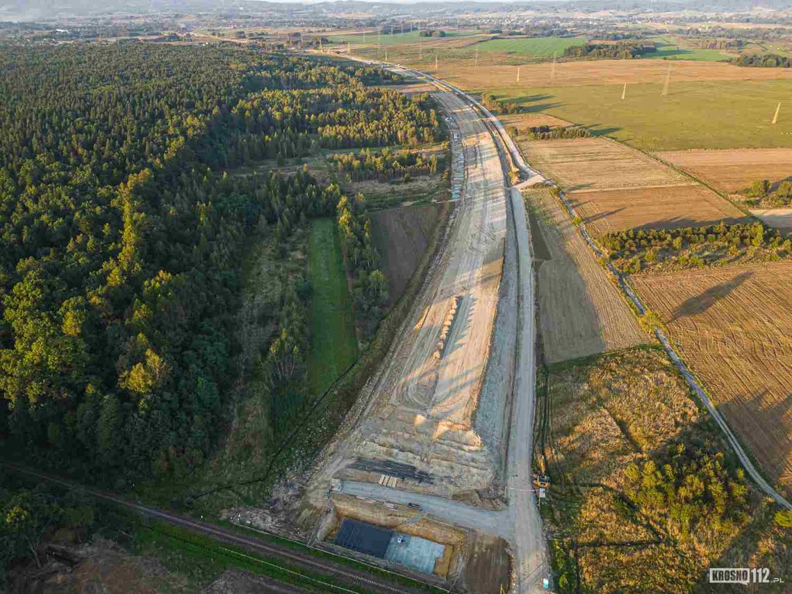 Budowa S19 pomiędzy Iskrzynią, a Miejscem Piastowym. Zobaczcie najnowsze zdjęcia z drona.