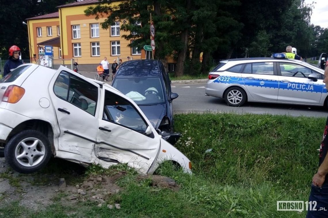 BZIANKA: Zderzenie dwóch samochodów