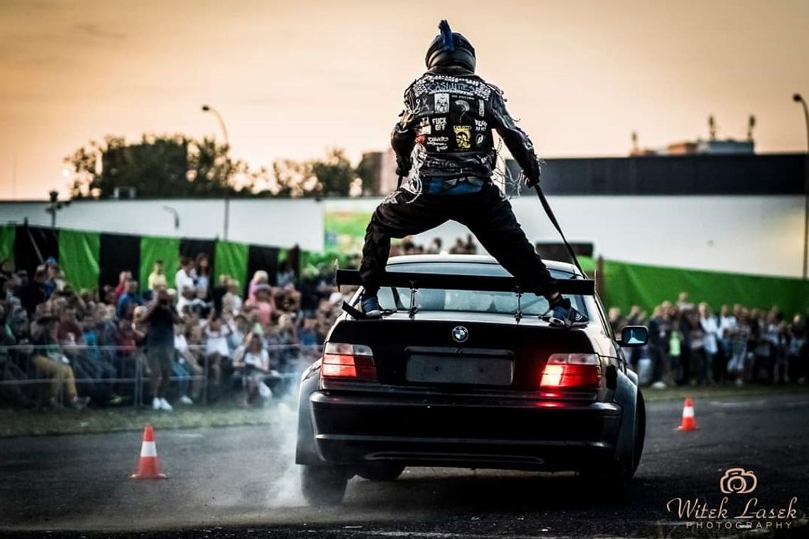 Chcesz poczuć prawdziwą adrenalinę? Monster Truck Show w Krośnie