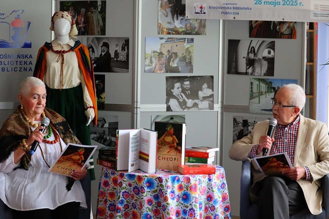 „CHŁOPI” Od Nowa – literacka uczta w Krośnieńskiej Bibliotece Publicznej