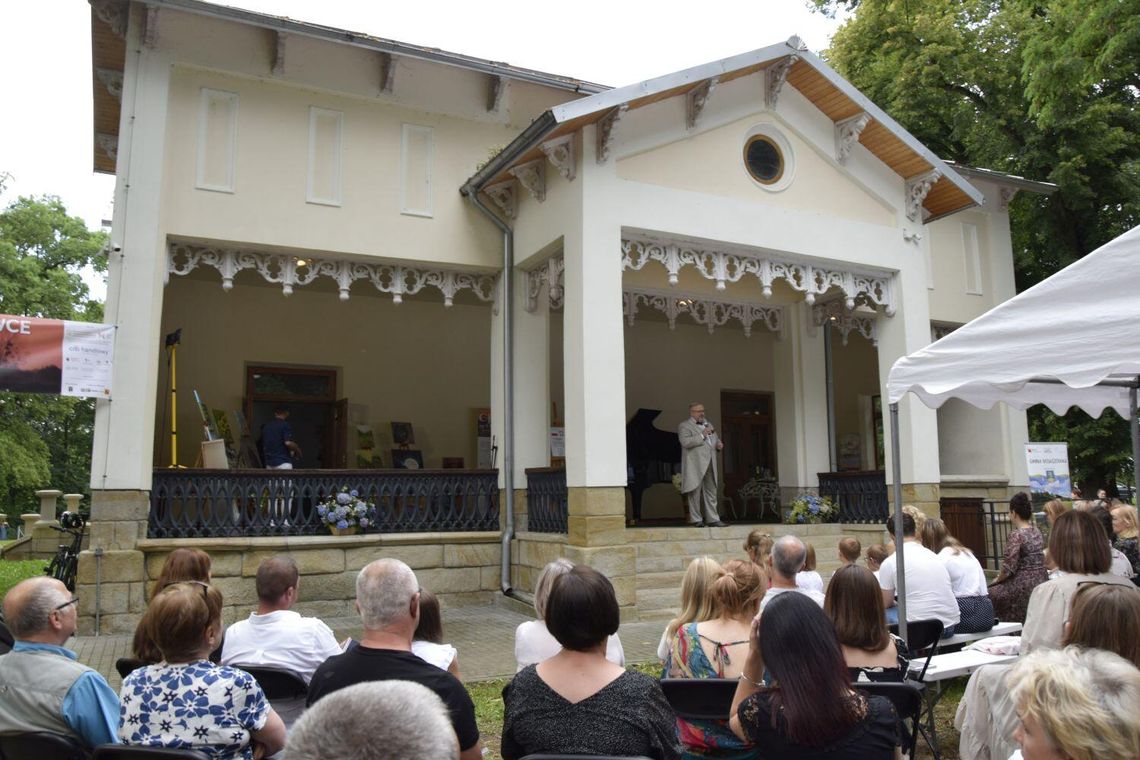 Chopin wśród parkowych alej. Wyjątkowy koncert w Bratkówce