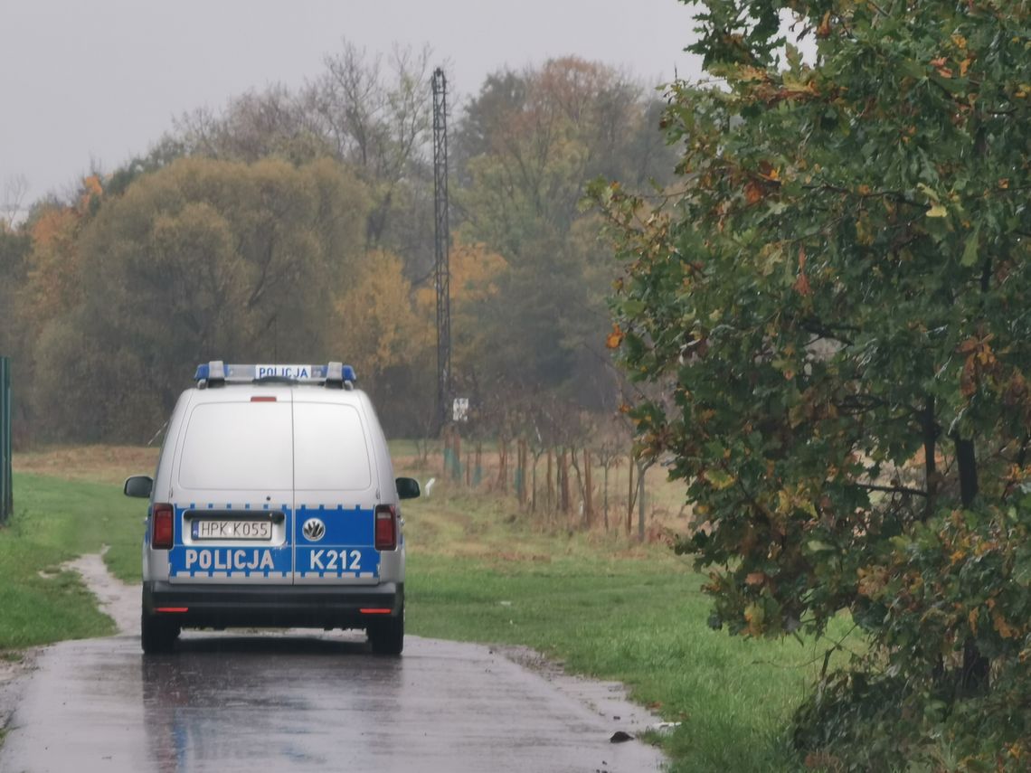 Ciało mężczyzny odnalezione niedaleko kompleksu basenów przy ul. Bursaki