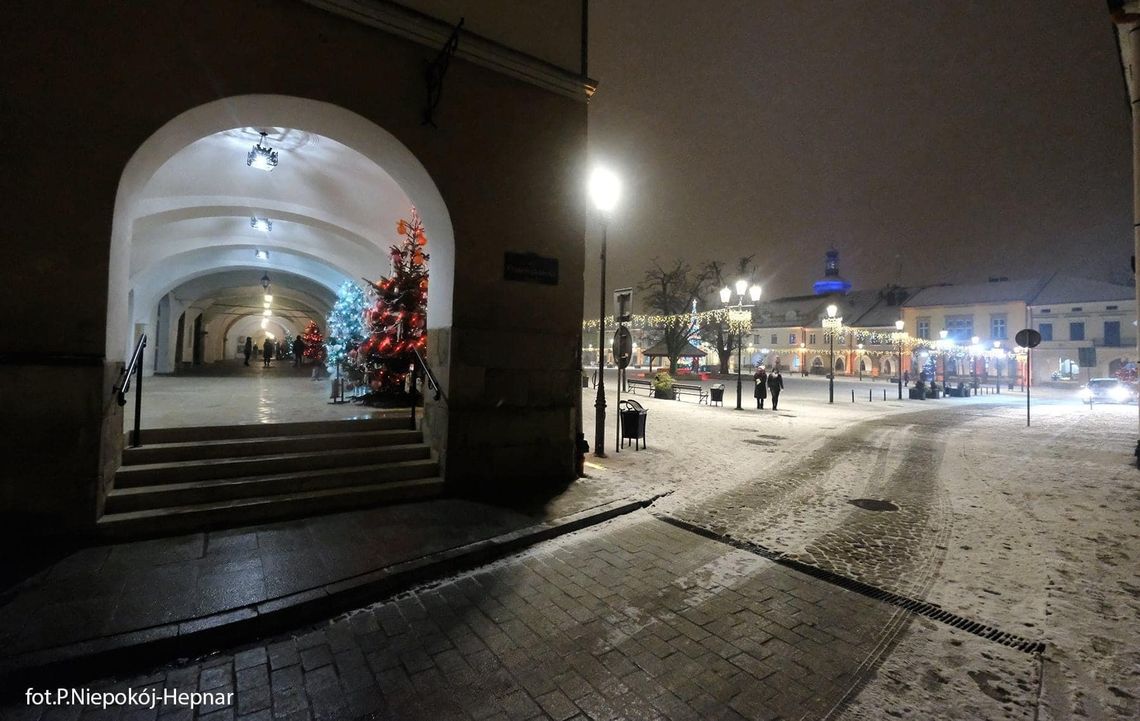 Czas na Jarmark Świąteczny - wspierajmy lokalnych sprzedawców!