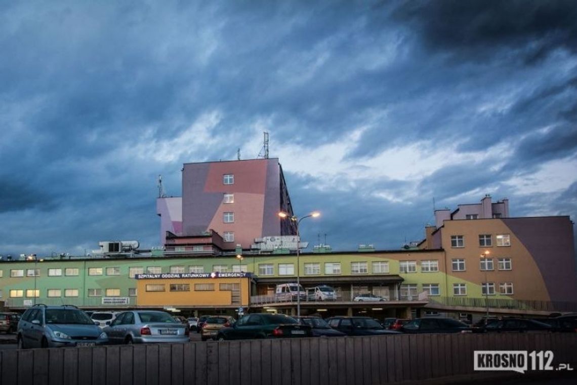 Cztery oddziały krośnieńskiego szpitala w kwarantannie. Pracownica z podejrzeniem zakażenia koronawirusem