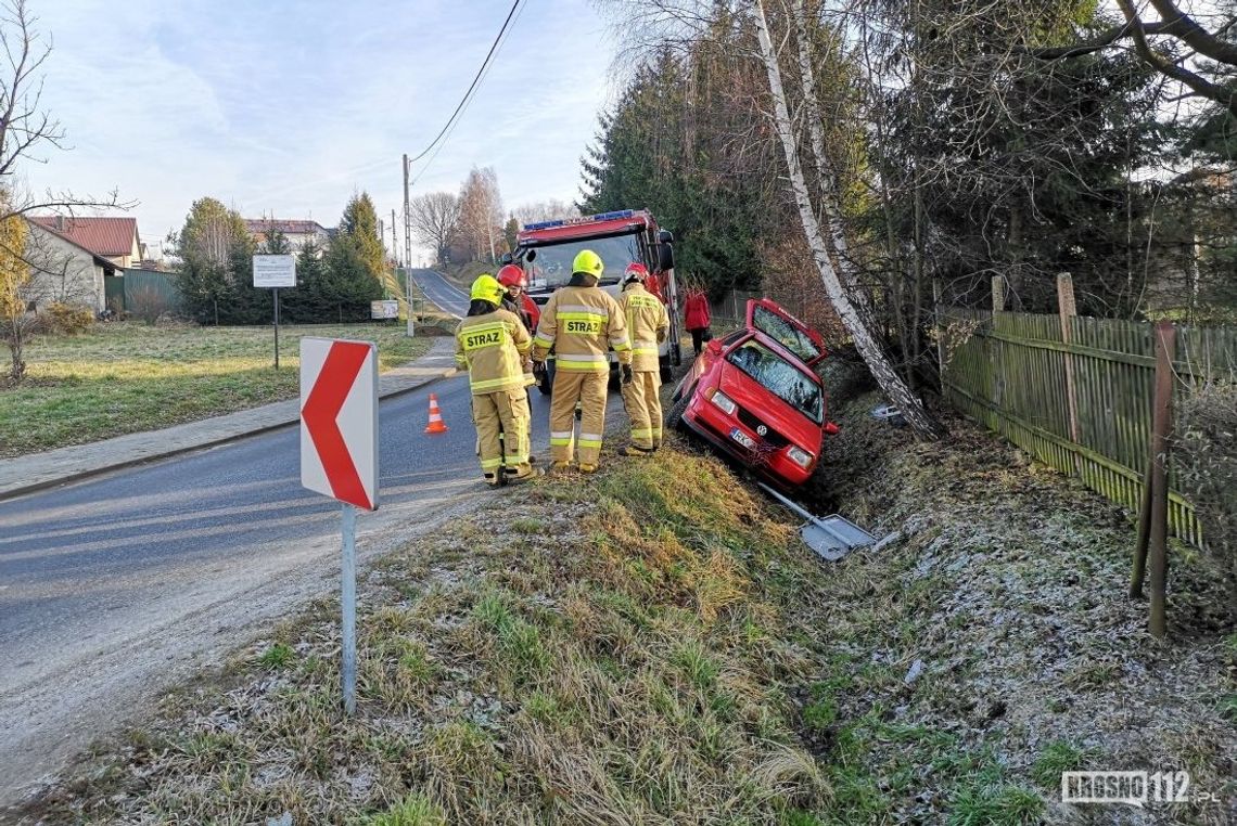 DOBIESZYN: Kolizja na łuku drogi