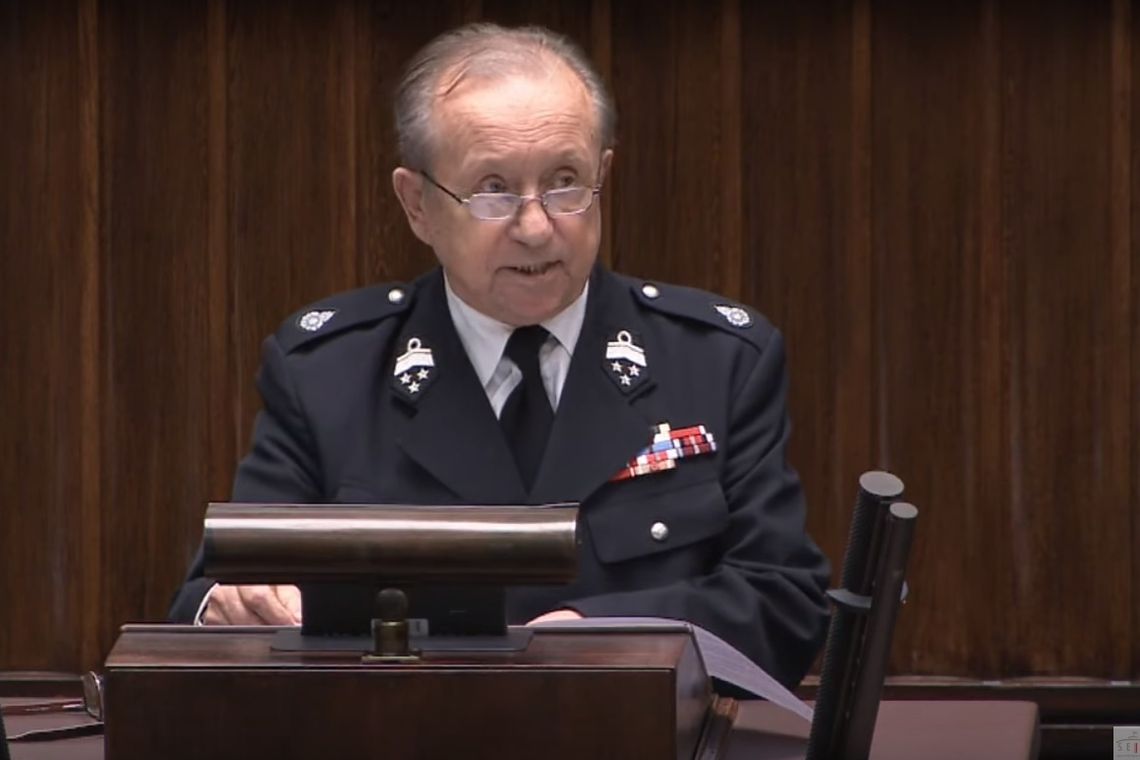 Dodatek do emerytur dla strażaków ochotników. W Sejmie odbyło się pierwsze czytanie projektu ustawy