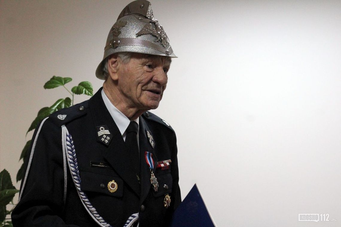 Druh Jan Kilar odznaczony Złotą Odznaką Zasłużony Dla Ochrony Przeciwpożarowej