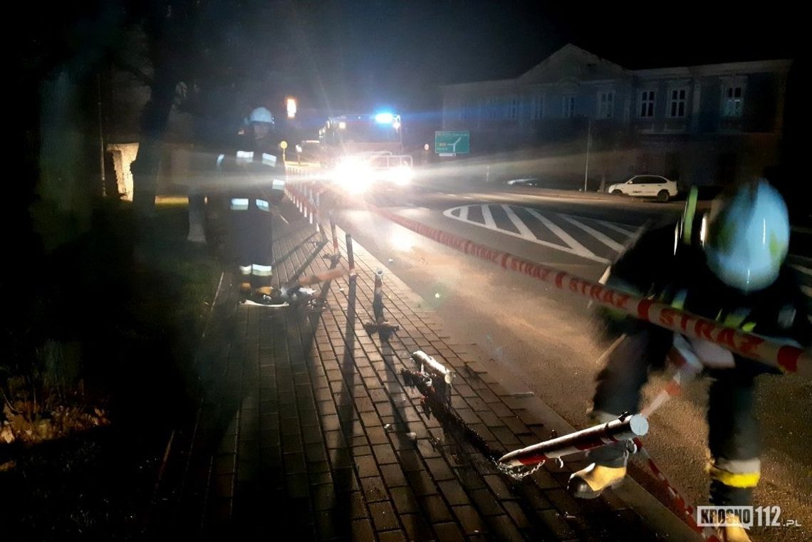 DUKLA: 47-letni obywatel Słowacji wjechał w słupki. Prawdopodobnie zasnął
