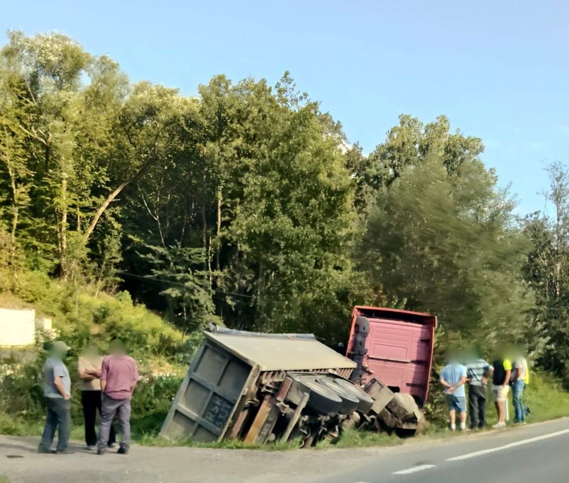 Dwa groźne zdarzenia w Lutczy na DK19. Utrudnienia w ruchu Dwa groźne zdarzenia w Lutczy na DK19. Utrudnienia w ruchu
