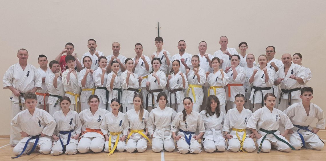 Egzamin pełen wyzwań i sportowy rok sukcesów karate kyokushin
