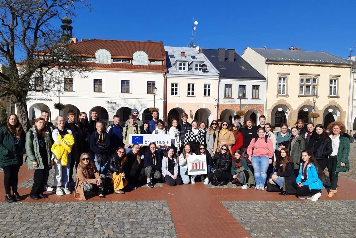 Erasmus+ „Future in the Past” w „Naftówce”