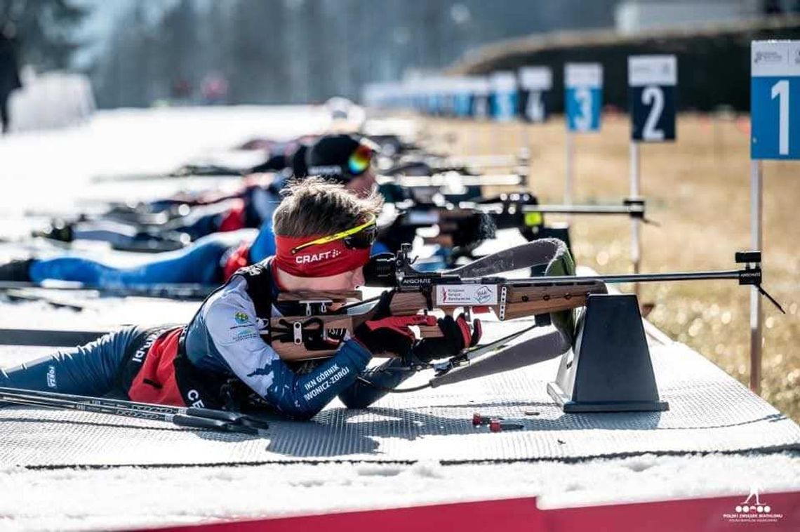 Filip Szczurek z Korczyny z kompletem medali na Mistrzostwach Polski w biathlonie!