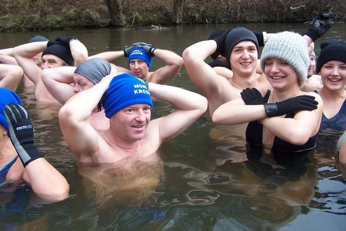 Grupa krośnieńskich morsów staje się coraz liczniejsza
