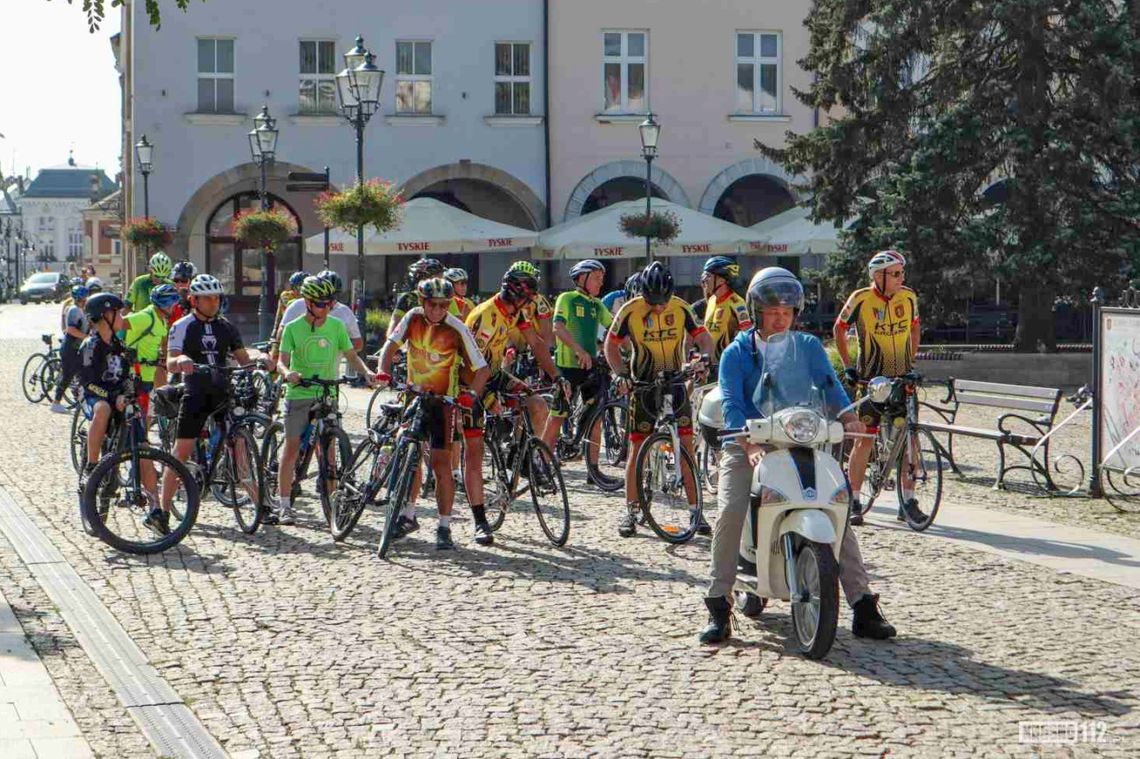 Honorowi dawcy krwi kolejny raz wzięli udział w rajdzie rowerowym przez Krosno i gminę Wojaszówka