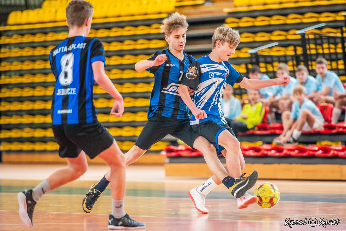 I Turniej o Puchar Dyrektora MOSiR w Futsalu - zwycięzcą Tempo Nienaszów!