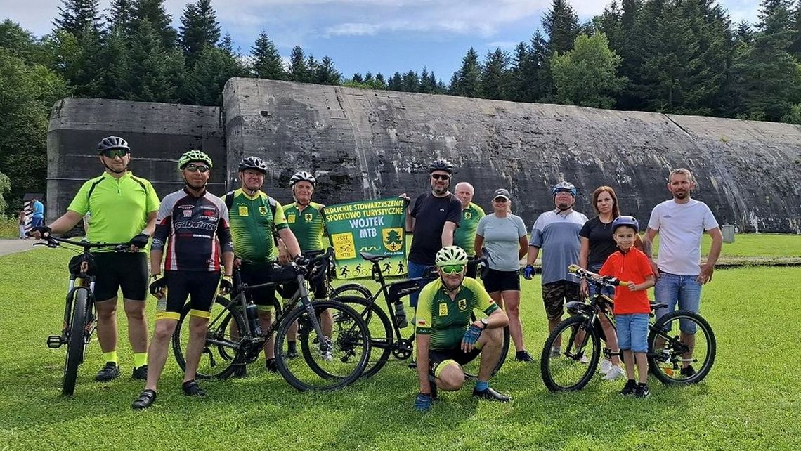 III Wakacyjna Przygoda Rowerowa. Niemal 70 kilometrów przygód, zabytków i… lodów