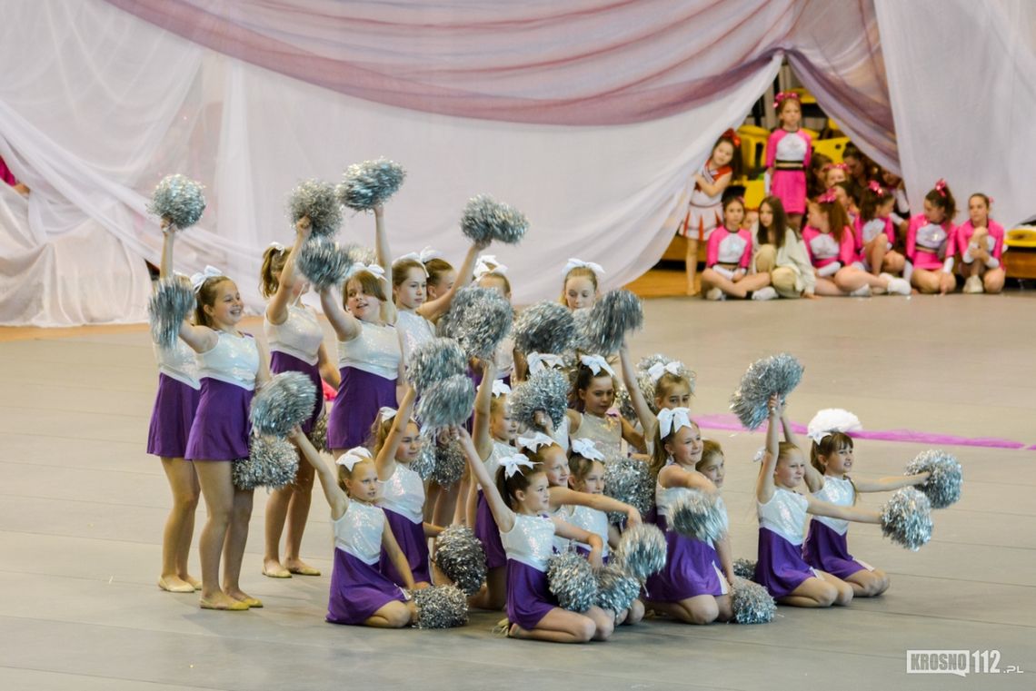 IV Gala Akademii Cheerleaderek Fragolin MOSiR Krosno. Zobaczcie fotorelację