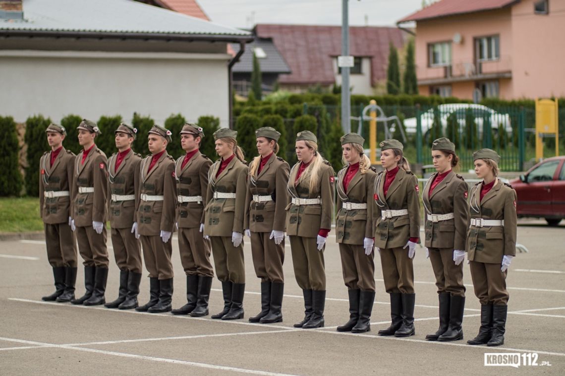 IV Wojewódzki Przegląd Musztry Paradnej Klas Mundurowych w Jedliczu