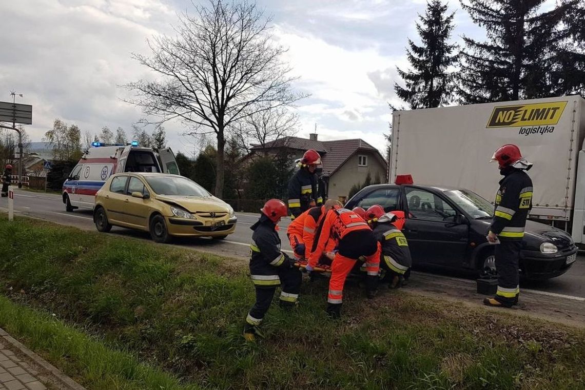IWONICZ: Obsługiwał nawigację, najechał na inny pojazd