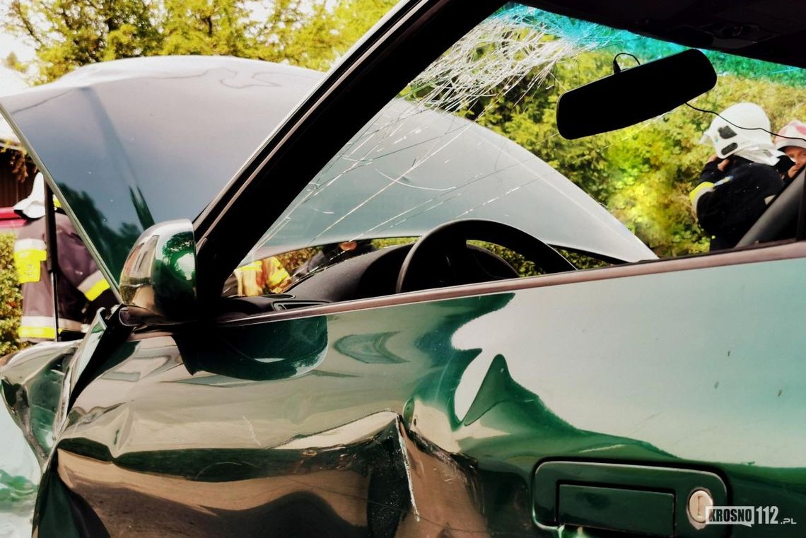 ? Iwonicz-Zdrój. 23-latek wjechał audi w samochód kuriera