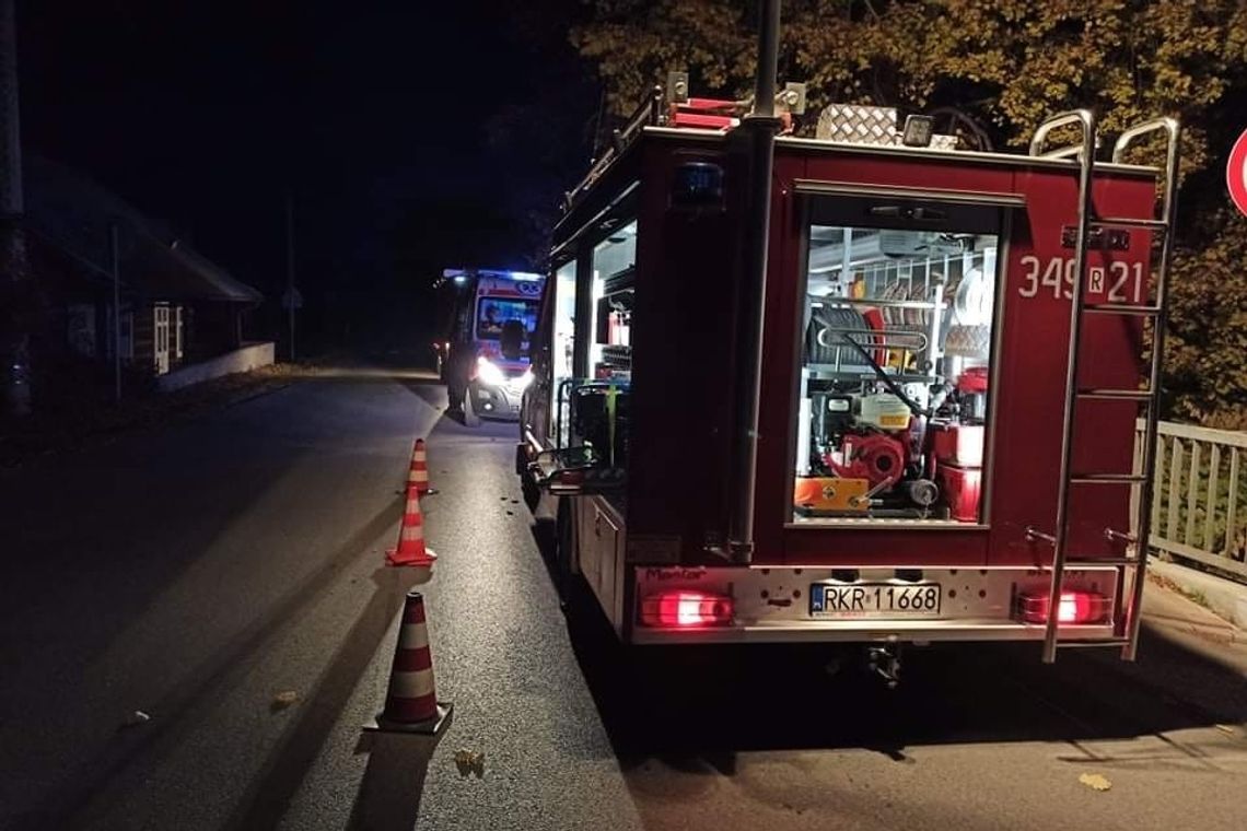 Iwonicz-Zdrój: 62-letni mężczyzna wpadł do potoku. Potrzebował pomocy