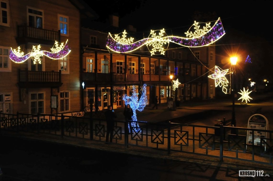 Iwonicz-Zdrój jest już gotowy na święta Bożego Narodzenia. Wystrój robi wrażenie