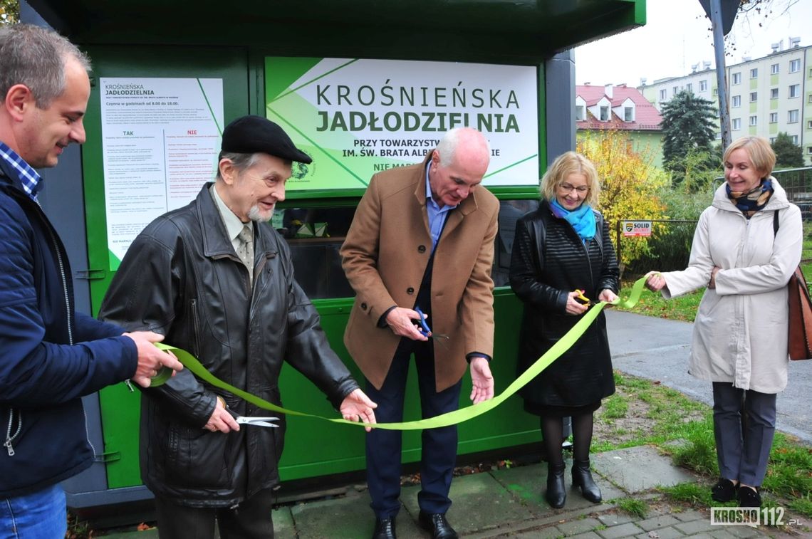 Jadłodzielnia znów działa w Krośnie. Władze miasta zapewniają, że wkrótce powstaną kolejne