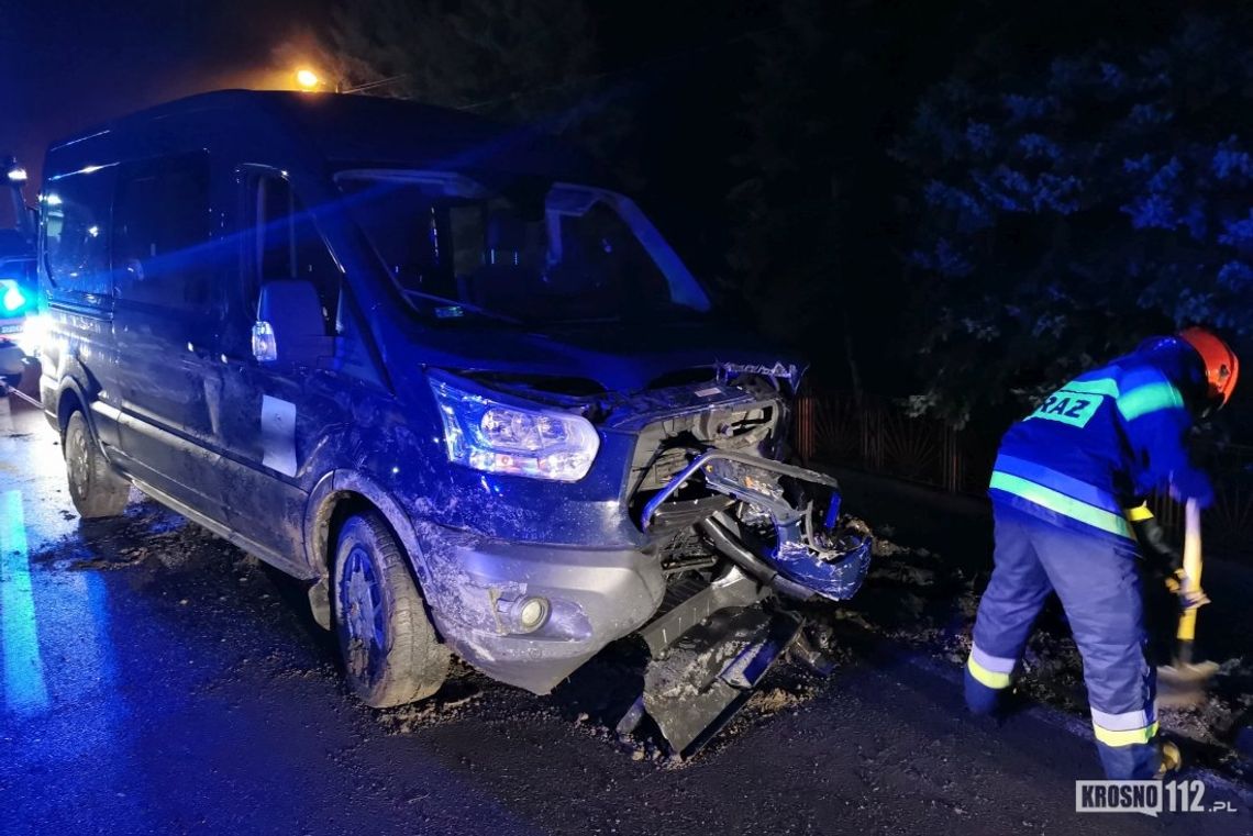 Jechali do domu na święta. Wypadek busa w Ustrobnej