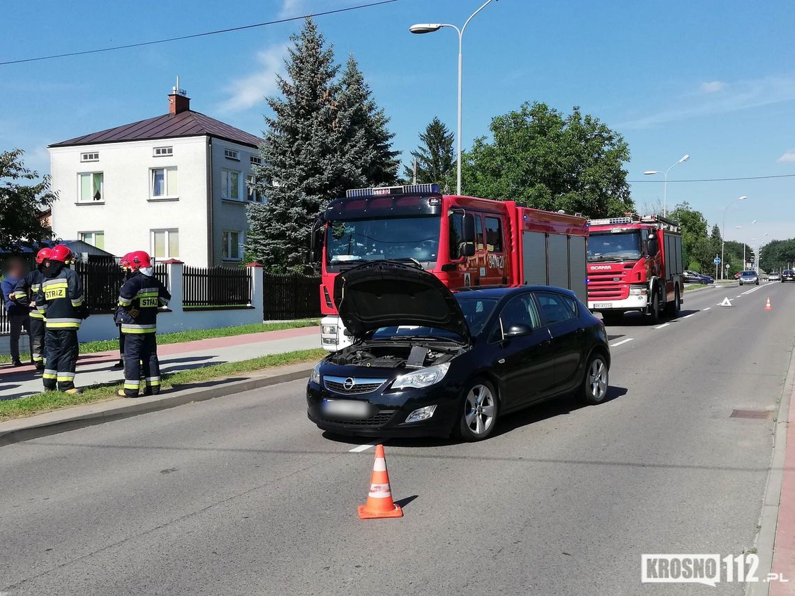 JEDLICZE: Kolizja ciężarówki z samochodem osobowym
