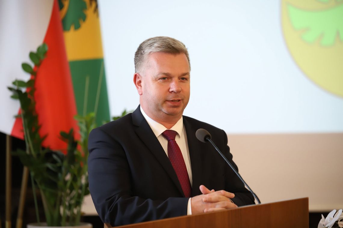 Jedlicze: Radni jednogłośnie udzielili burmistrzowi wotum zaufania i absolutorium za 2025 rok Jedlicze: Radni jednogłośnie udzielili burmistrzowi wotum zaufania i absolutorium za 2025 rok