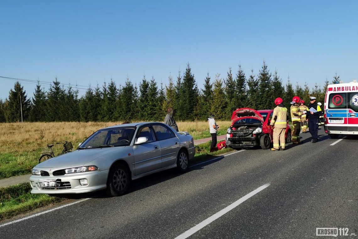 ? Jedna osoba poszkodowana w zderzeniu toyoty i mitsubishi w Bajdach [AKTUALIZACJA]