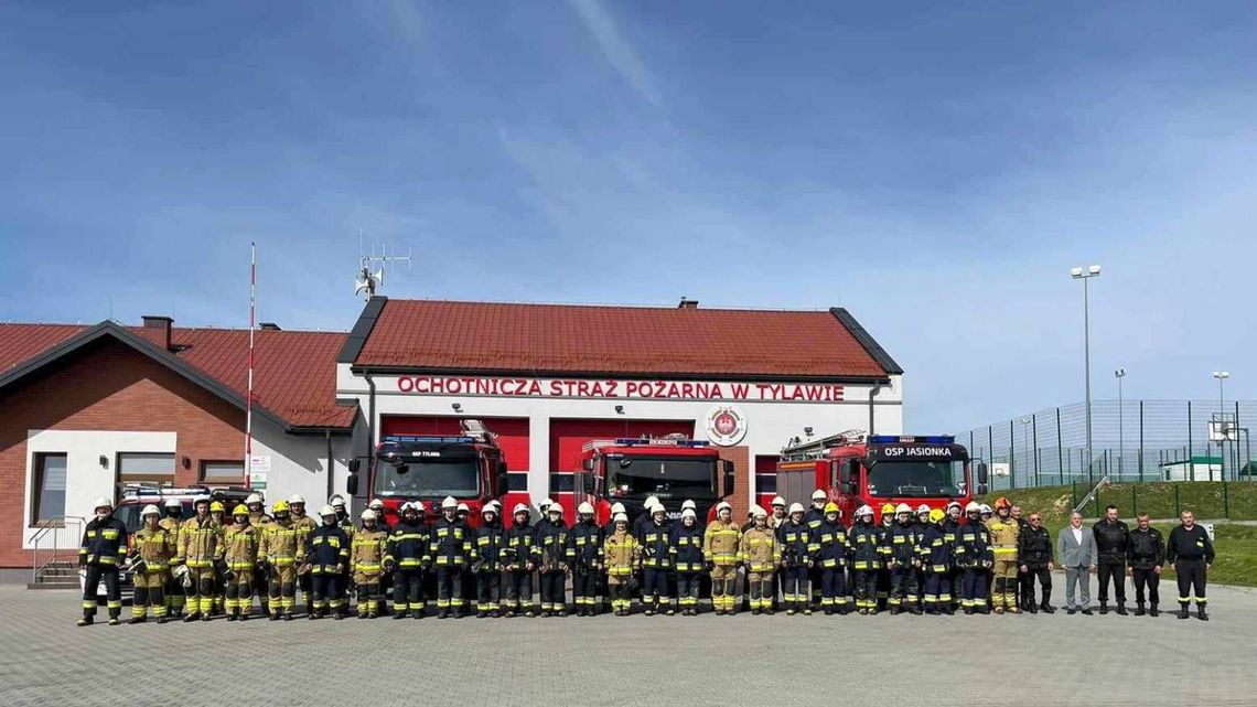 Jednostki z gminy Dukla mają 49 nowych strażaków-ochotników