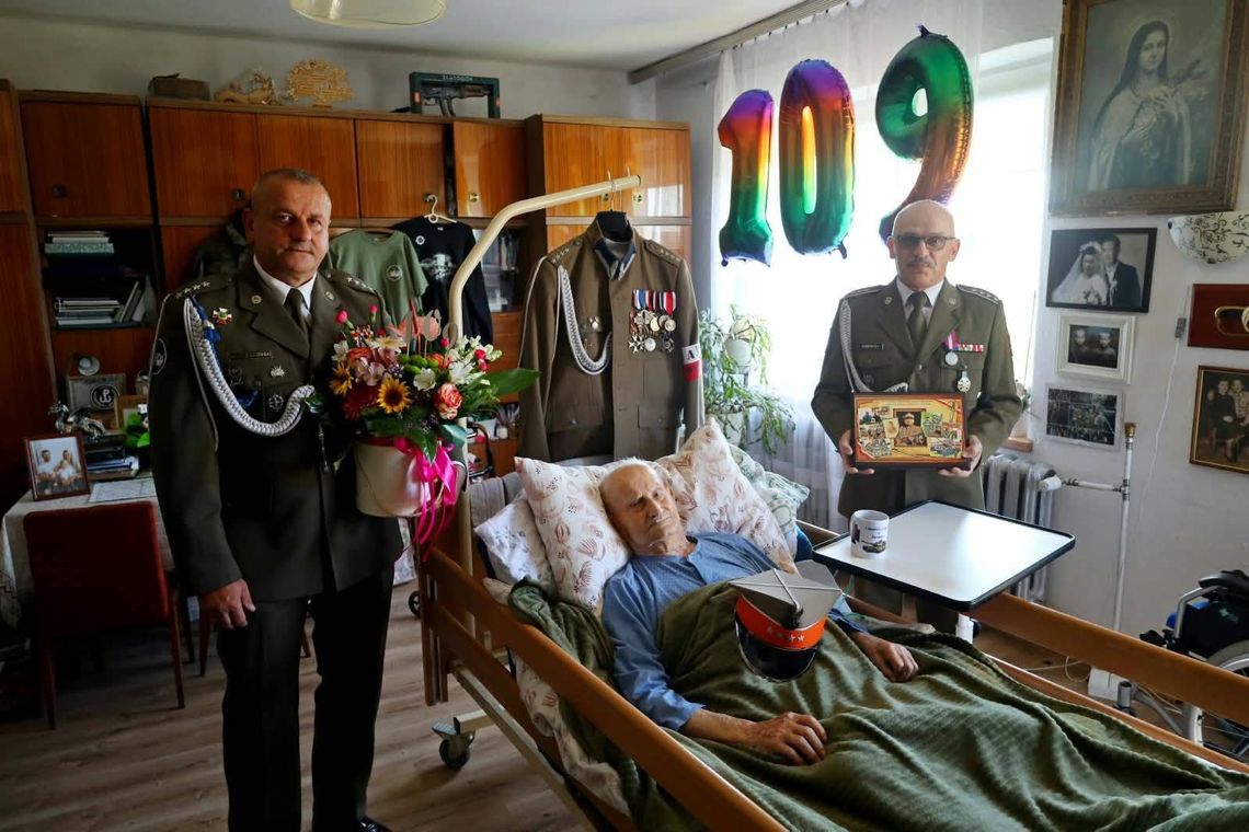 Kapitan Tadeusz Lutak skończył 109 lat. To najstarszy żołnierz Wojska Polskiego