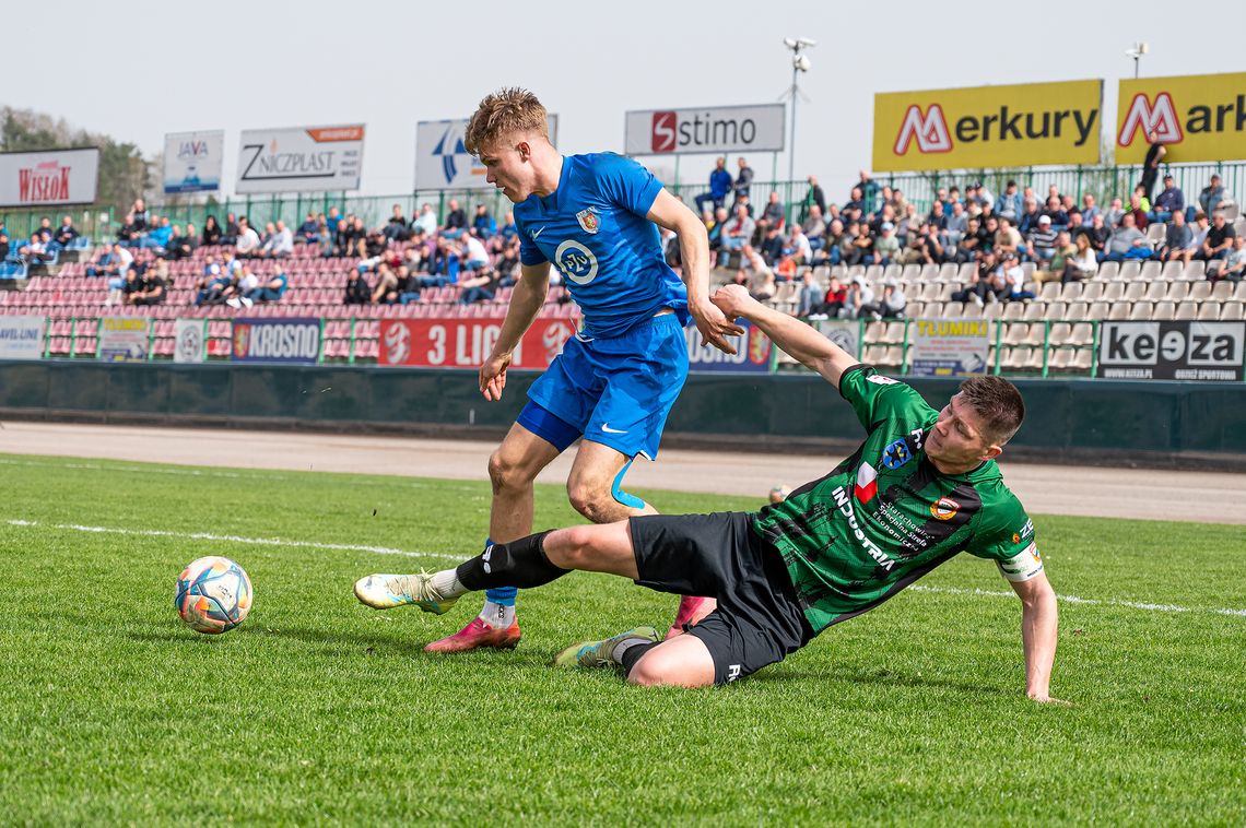 Karpaty Krosno przegrały 2:0 ze Starem Starachowice