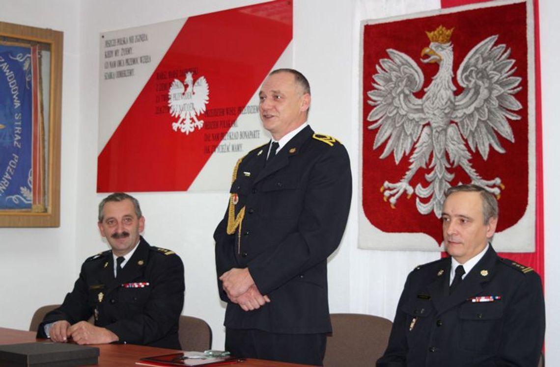 KM PSP Krosno: Przejście na zaopatrzenie emerytalne st. ogn. Macieja Wojnara