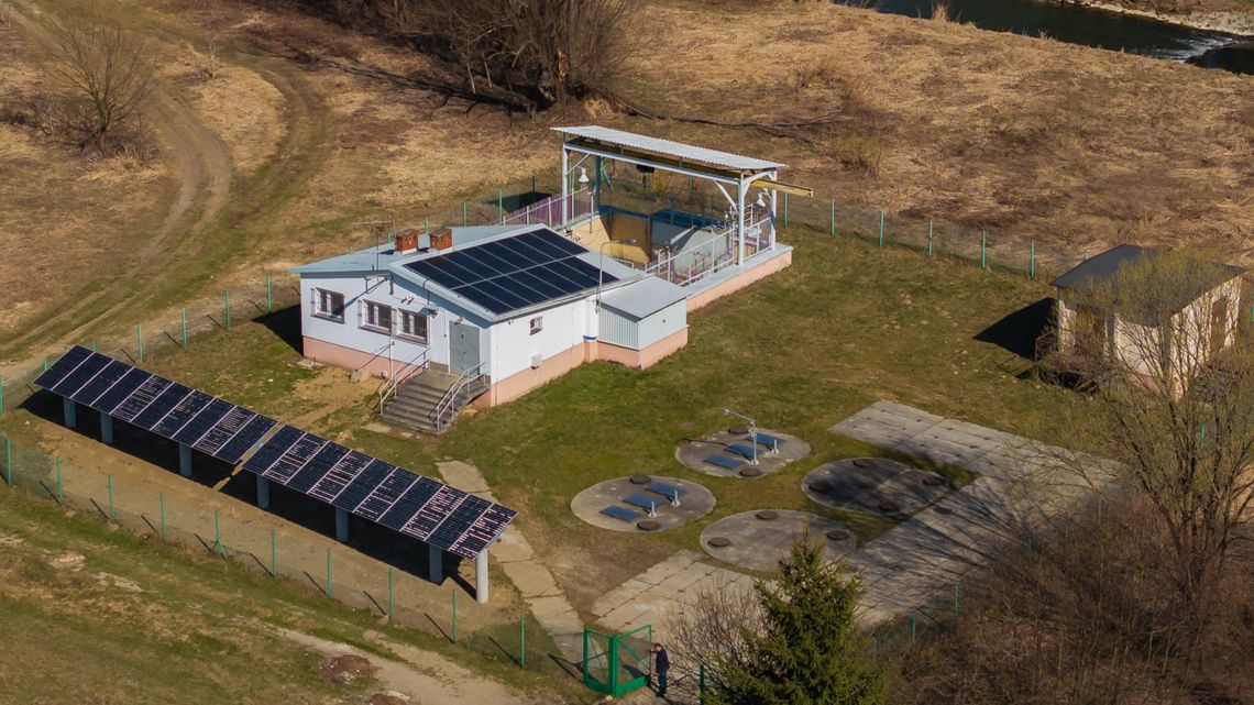 Kolejna instalacja fotowoltaiczna miejskiej spółki komunalnej już produkuje prąd