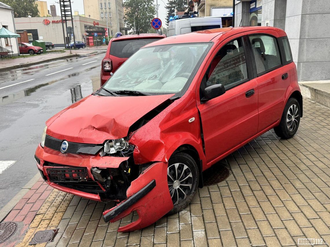 Kolizja na skrzyżowaniu Krakowskiej i Lewakowskiego