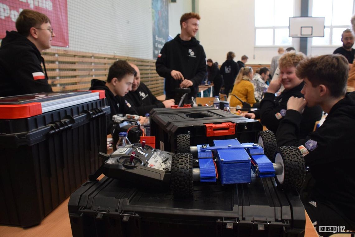 Konkurs robotyczny na krośnieńskiej uczelni. Trwają zapisy