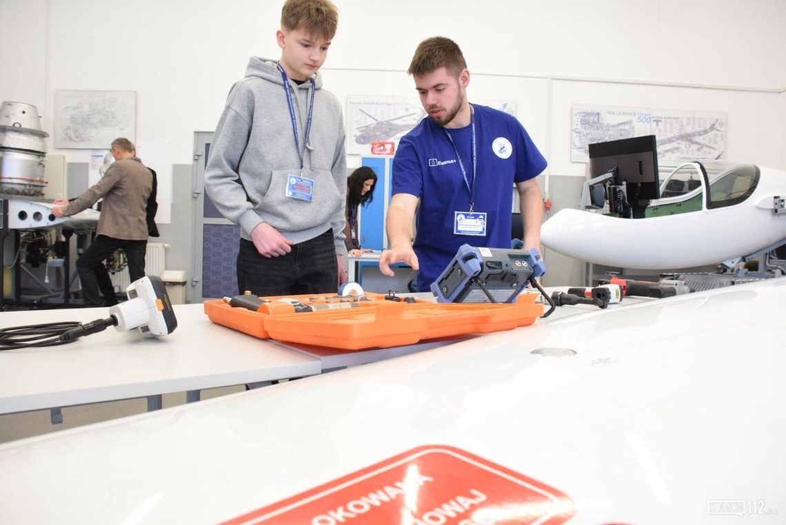 Konkurs Wiedzy Technicznej i Motoryzacyjnej w krośnieńskim "Mechaniku" [ZDJĘCIA]