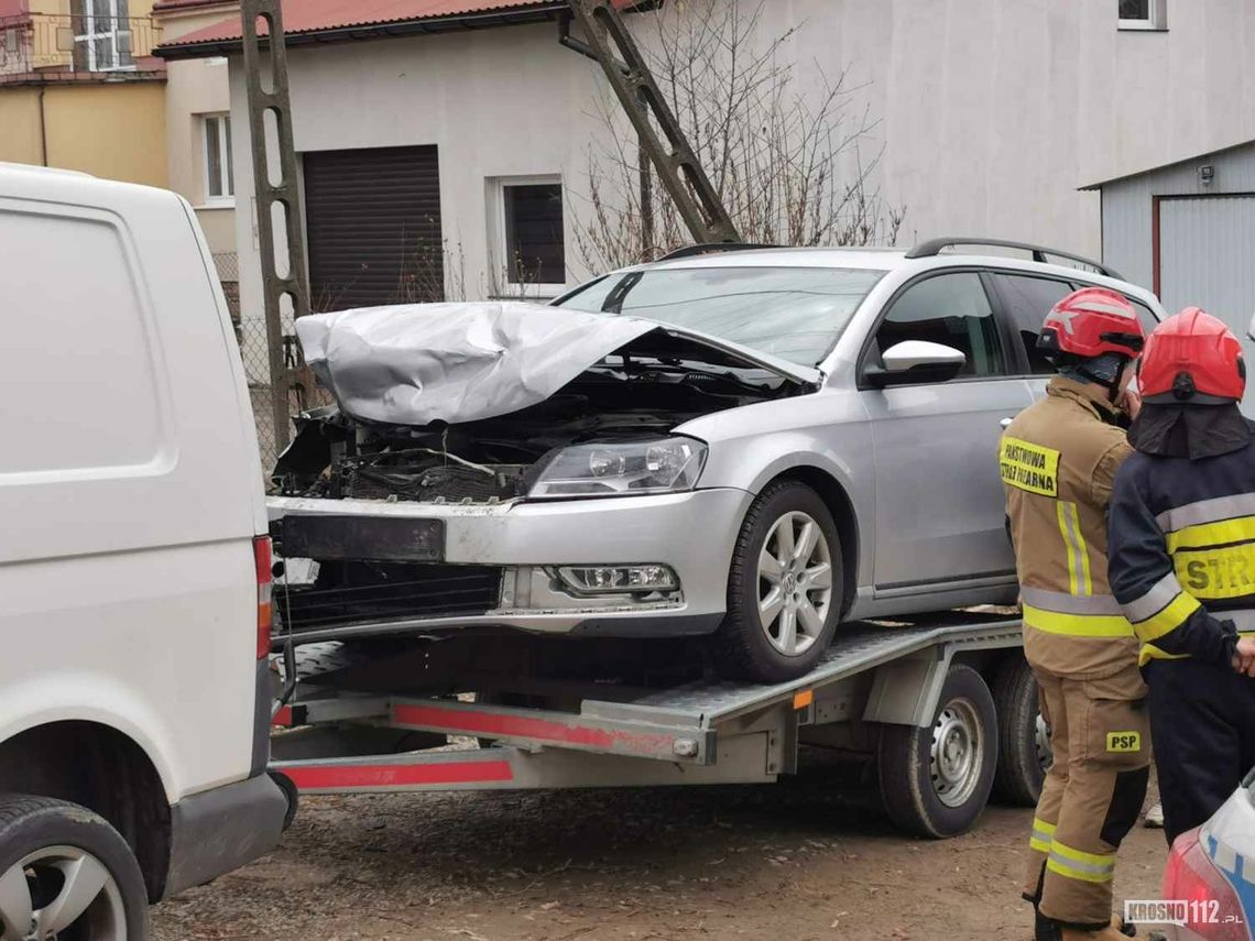 Korczyna. 57-latek najechał na tył Jaguara