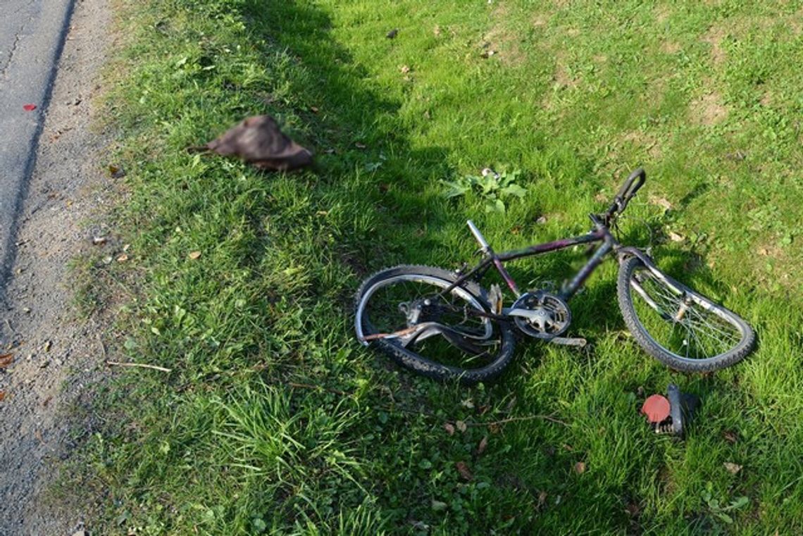 KORCZYNA: Pijany rowerzysta wjechał do rowu