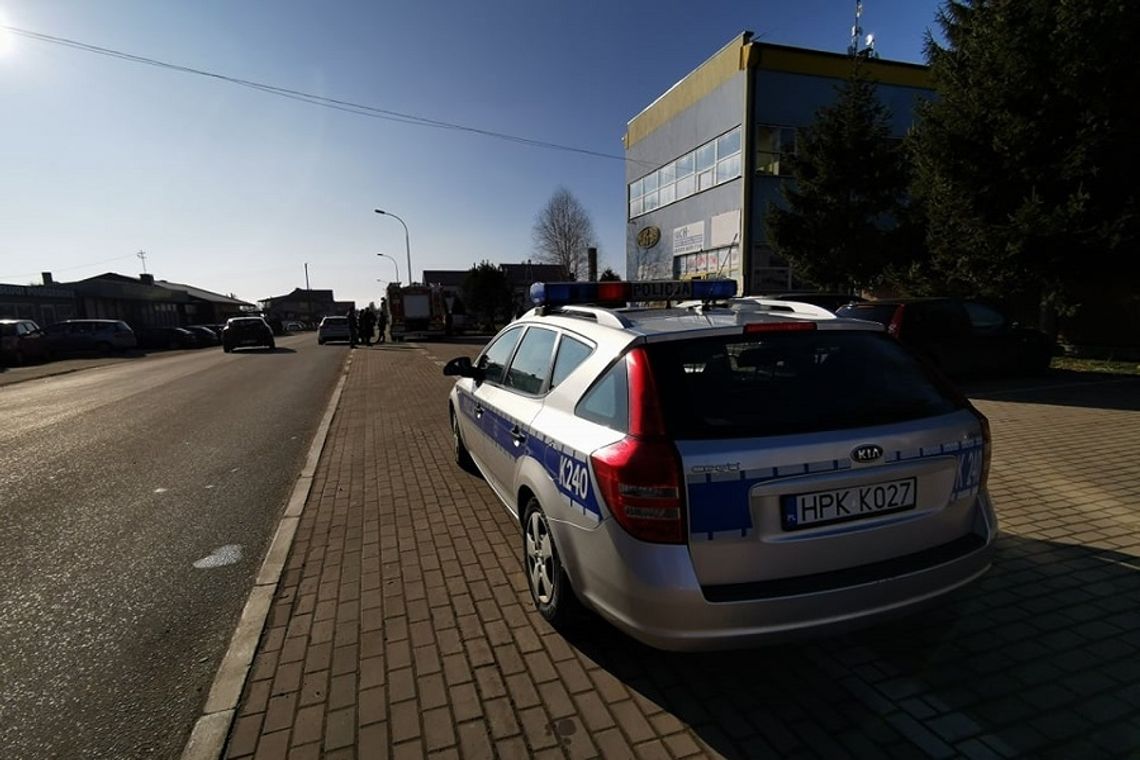 KORCZYNA: Potrącenie kobiety z dzieckiem na ulicy Spółdzielczej