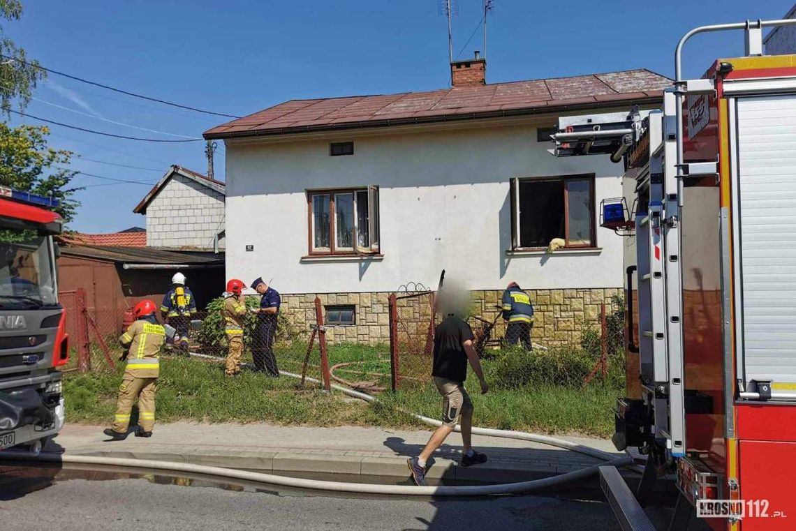 Korczyna. Pożar w domu przy Szeptyckiego [AKTUALIZACJA]