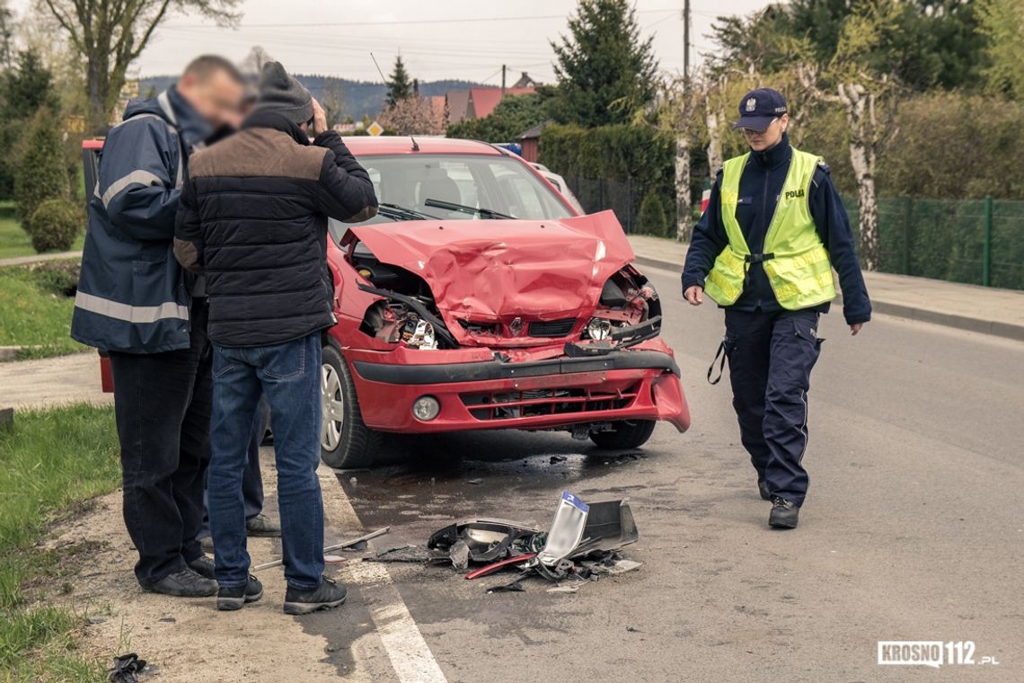 KORCZYNA: Zderzenie Renault i Volkswagena na ul. Krośnieńskiej